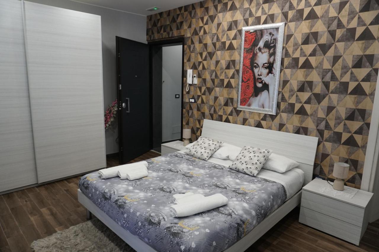 B&B Porta Garibaldi Catánia Buitenkant foto