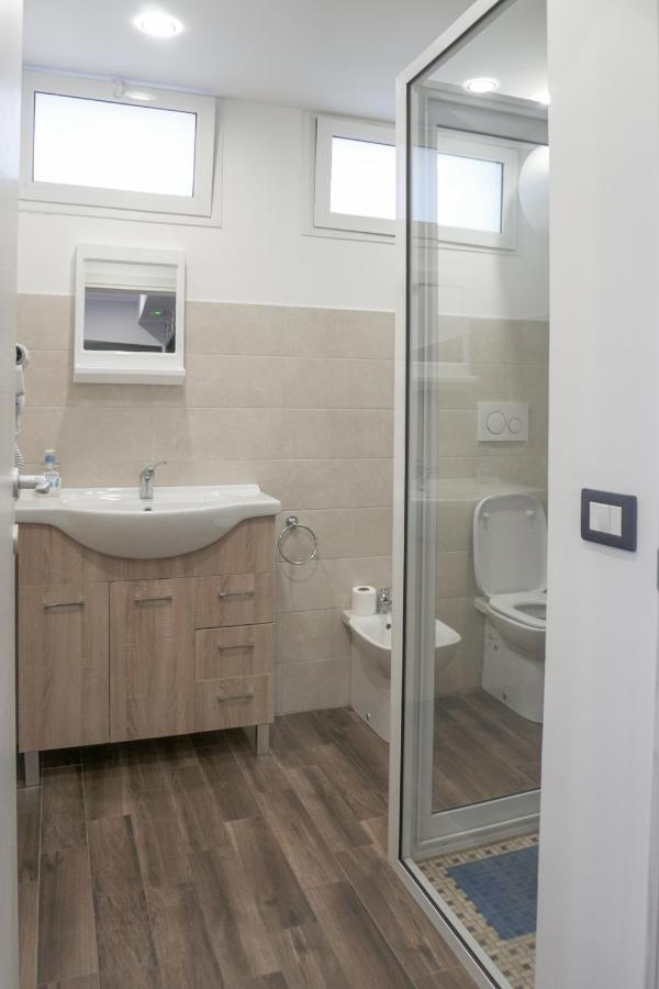 B&B Porta Garibaldi Catánia Buitenkant foto