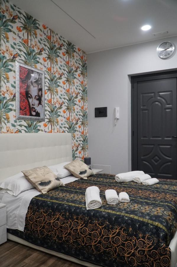 B&B Porta Garibaldi Catánia Buitenkant foto