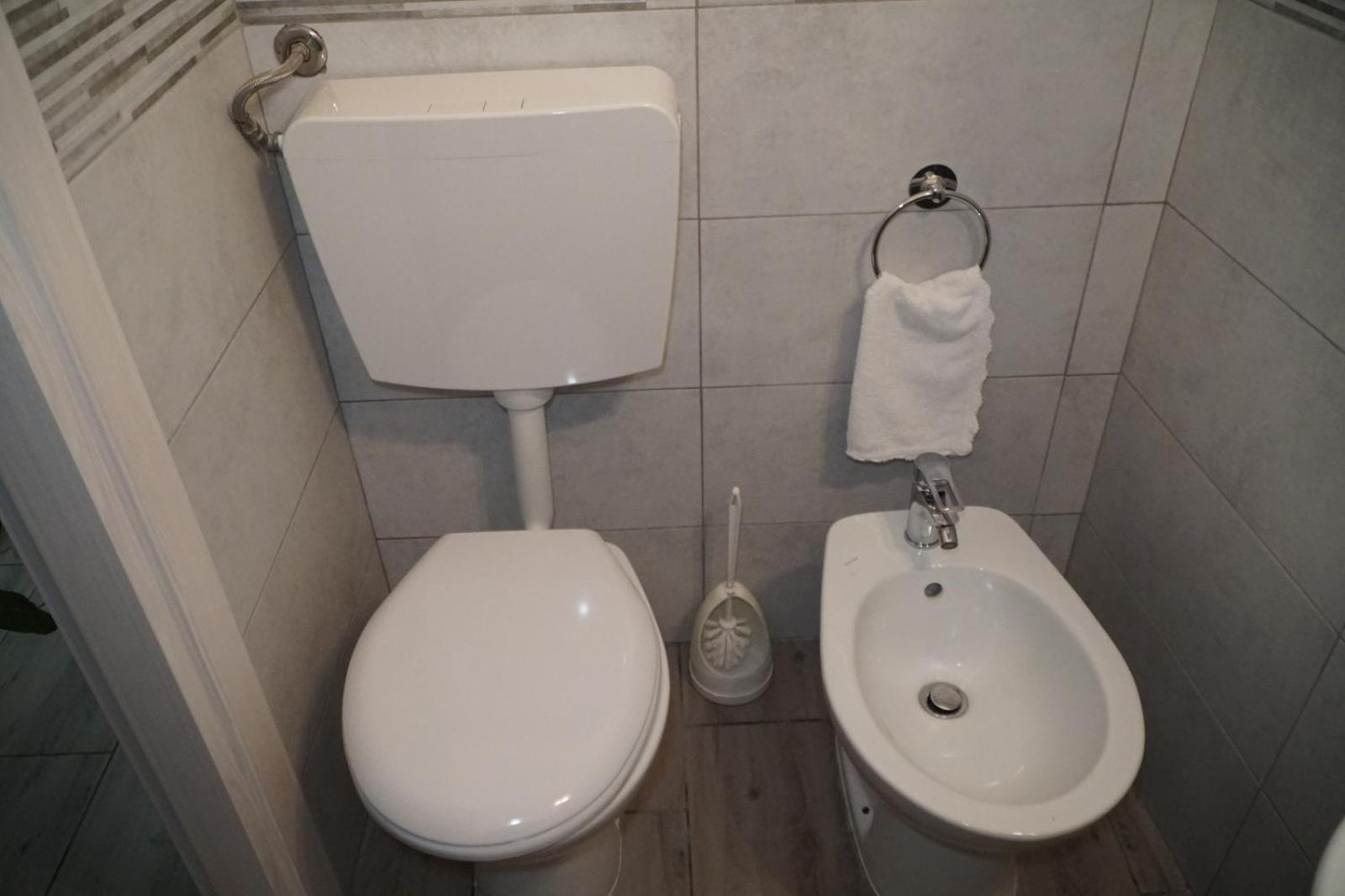 B&B Porta Garibaldi Catánia Kamer foto